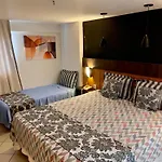 Natal Plaza Suites